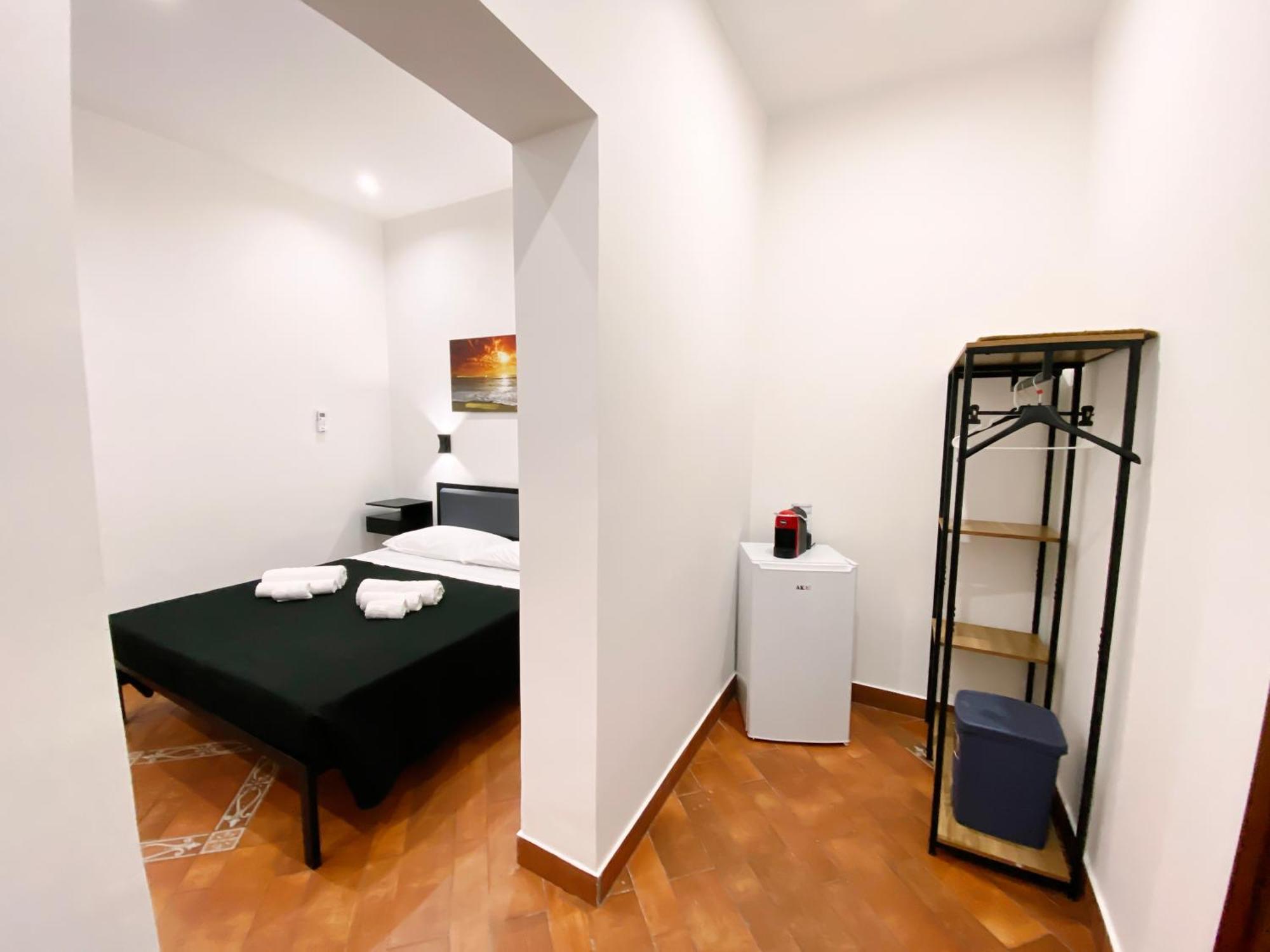 Aliva Room Lt Palermo Exteriör bild